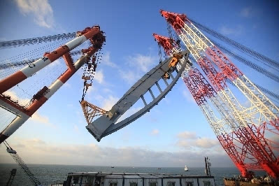 港珠澳大橋主橋橋梁預(yù)計(jì)7月貫通!